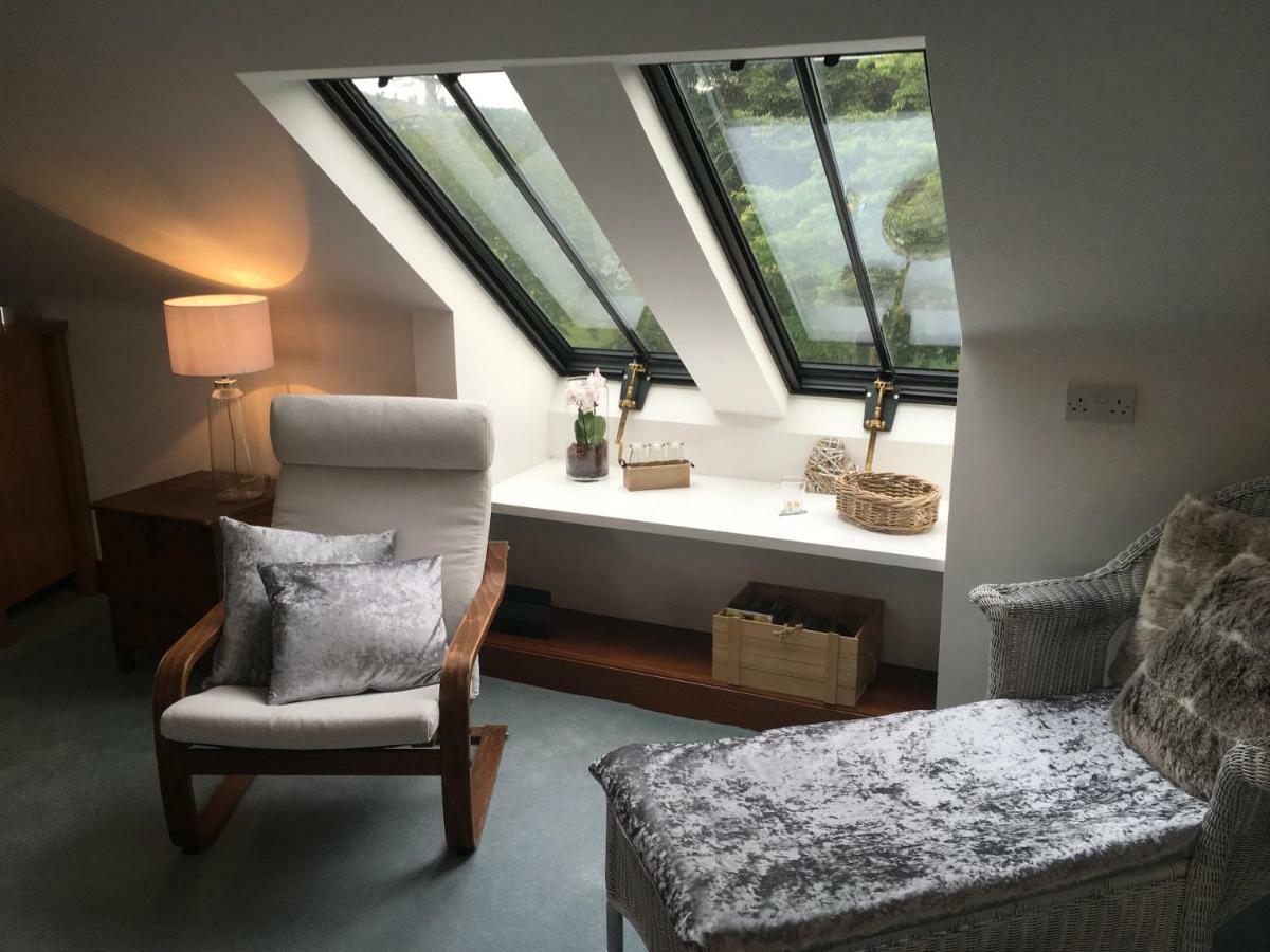 The Suite At Scarbuie Ballater Exterior foto