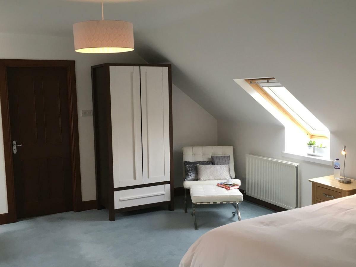 The Suite At Scarbuie Ballater Exterior foto