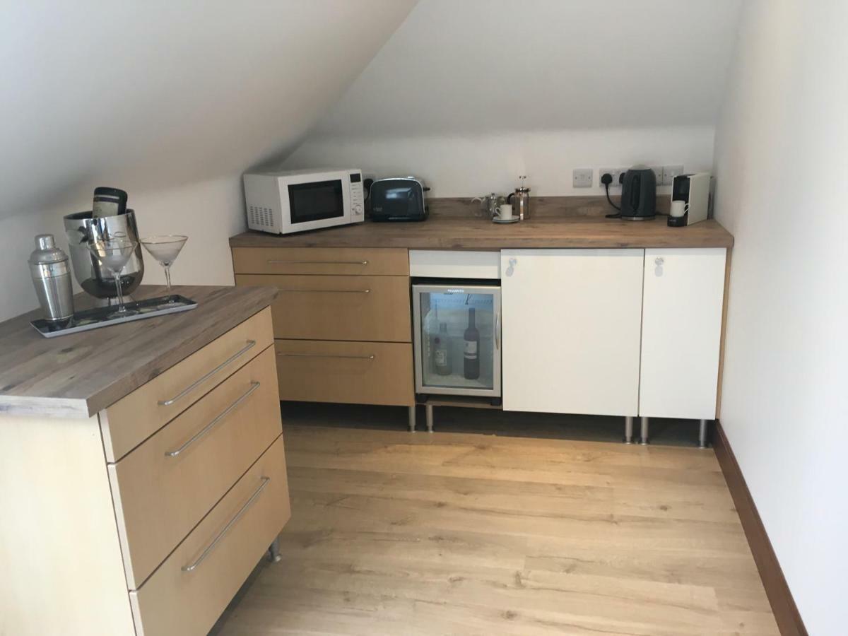 The Suite At Scarbuie Ballater Exterior foto